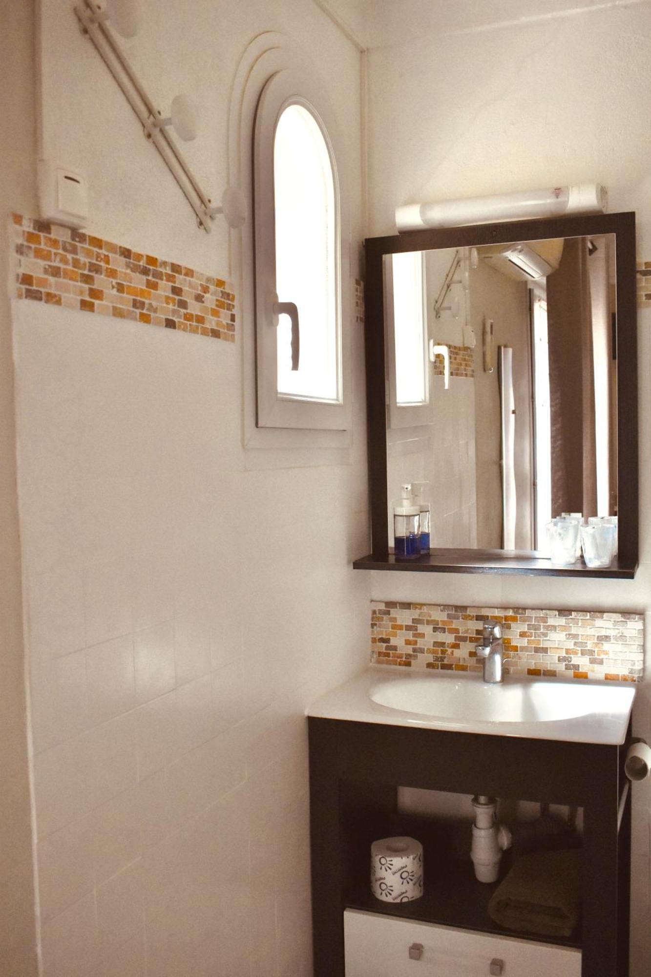 Hotel Le Nid أرجيليه- سور- مير المظهر الخارجي الصورة