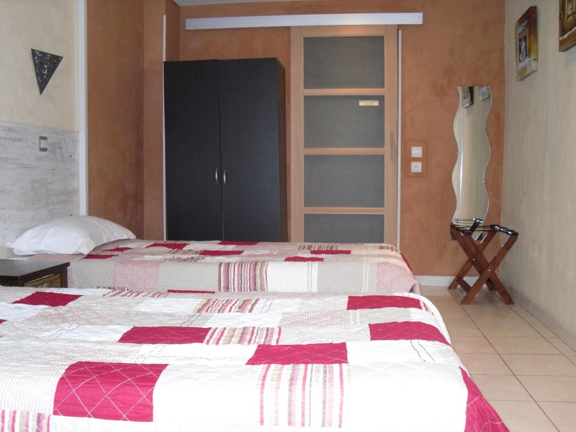 Hotel Le Nid أرجيليه- سور- مير المظهر الخارجي الصورة
