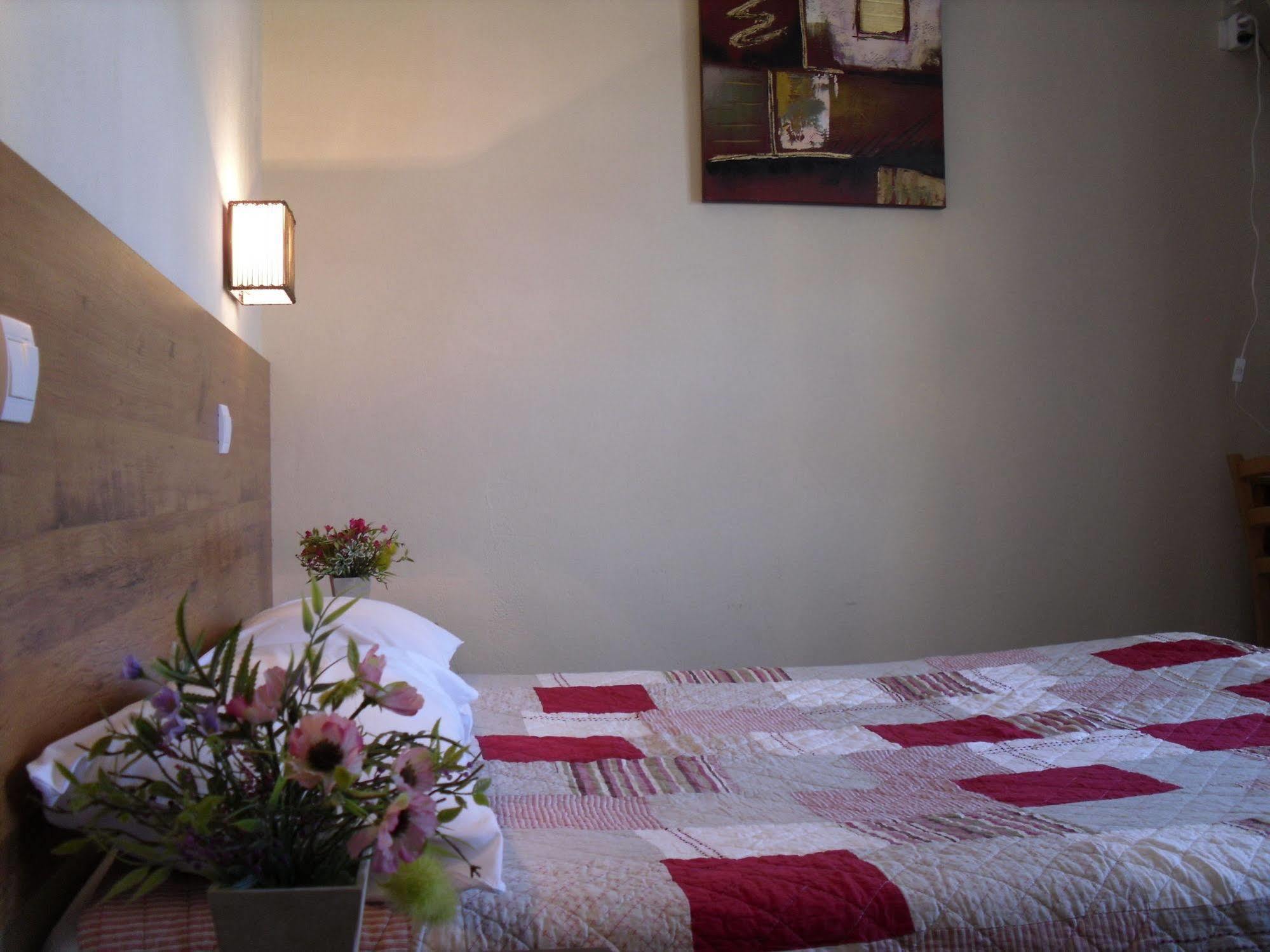 Hotel Le Nid أرجيليه- سور- مير المظهر الخارجي الصورة